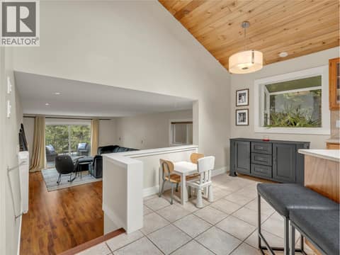 Photo 12 of 157 ADAMS Crescent, Columbia/Duncan, Penticton