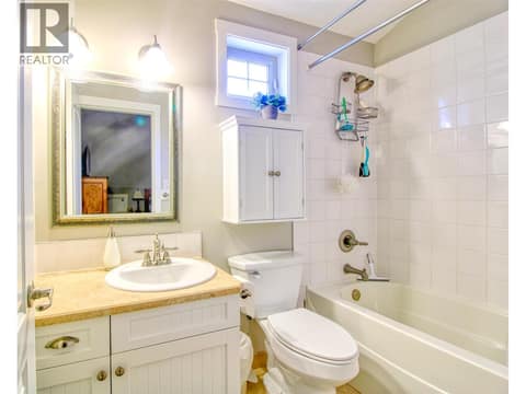 Loft bath at 6871 Santiago Loop Unit# 115, Fintry, Kelowna