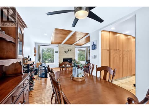 Photo 14 of 233 MONMOUTH Drive, Sahali, Kamloops