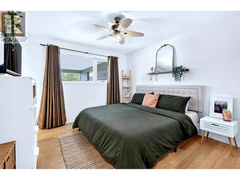 Photo 17 of 233 MONMOUTH Drive, Sahali, Kamloops