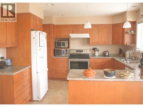 Custom Kitchen by Excel Cabinets at 1985 Stikine Place, Juniper Ridge, Kamloops