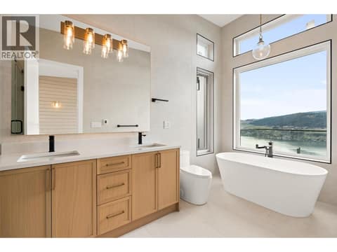 Photo 24 of 8924 Tavistock Road, Adventure Bay, Vernon