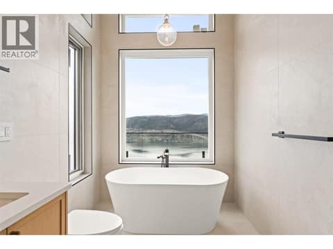 Photo 25 of 8924 Tavistock Road, Adventure Bay, Vernon
