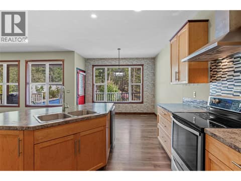 Photo 15 of 750 Firwood Road, Fintry, Kelowna