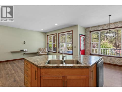 Photo 16 of 750 Firwood Road, Fintry, Kelowna