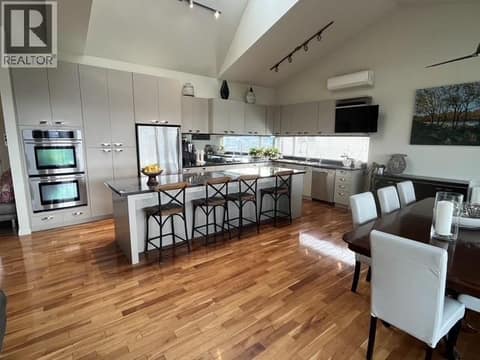 Photo 2 of 164 Williamson Place, Columbia/Duncan, Penticton
