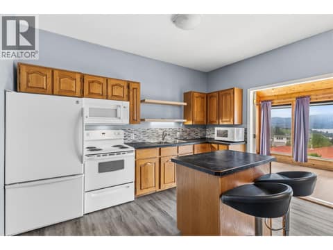 Kitchen - middle/basement suite at 1108 Menu Road, Lakeview Heights, West Kelowna