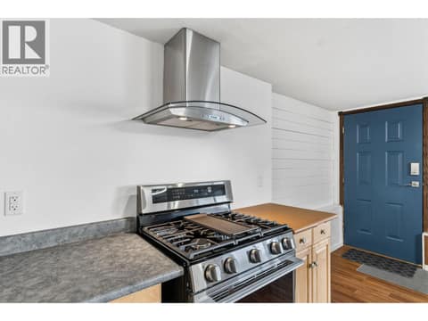Kitchen with gas stove-Studio suite at 1108 Menu Road, Lakeview Heights, West Kelowna