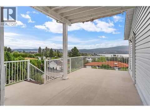 Middle/basement suite deck at 1108 Menu Road, Lakeview Heights, West Kelowna