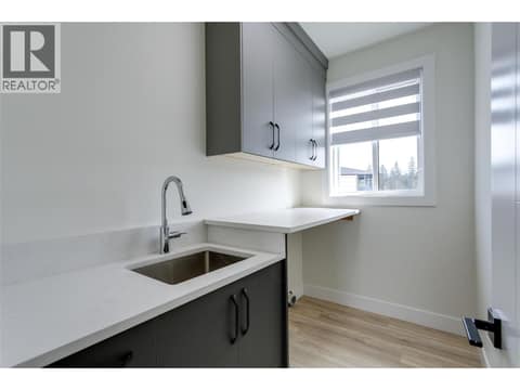 Photo 23 of 1136 Hume Avenue, Black Mountain, Kelowna