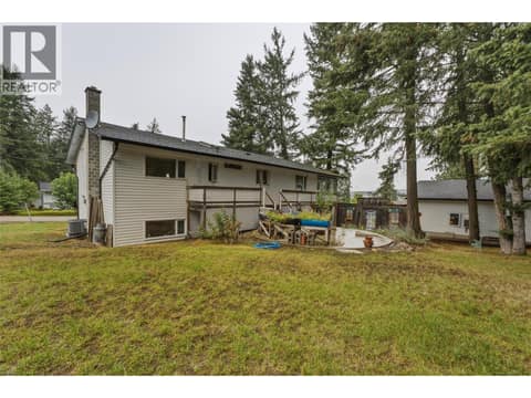 Room for the kids, pets, and friends! at 3304 Sidney Crescent, Armstrong/ Spall., Spallumcheen