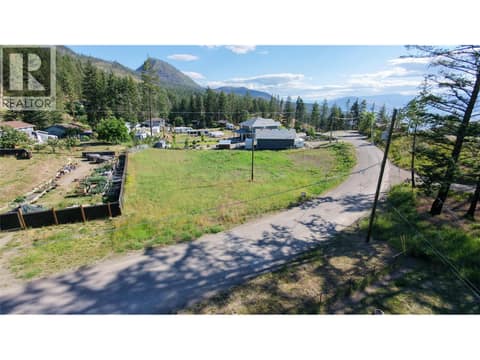 Nice corner lot at 784 Udell Road, Okanagan North, Vernon
