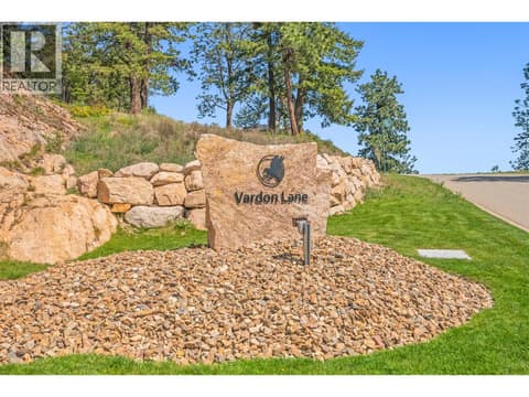 Photo 13 of 501 Vardon Lane, Predator Ridge, Vernon
