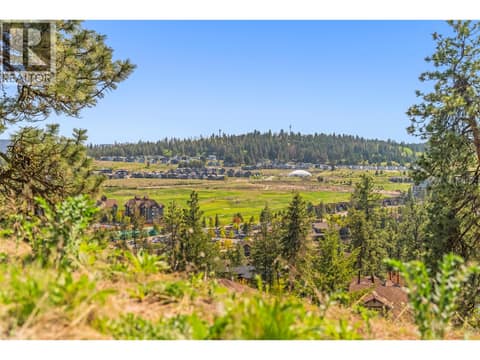 South facing at 501 Vardon Lane, Predator Ridge, Vernon