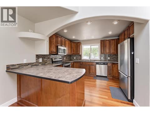 Photo 14 of 674 Muir Road, Fintry, Kelowna