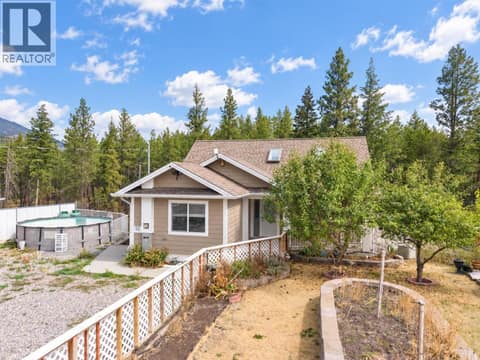 Photo 4 of 674 Muir Road, Fintry, Kelowna
