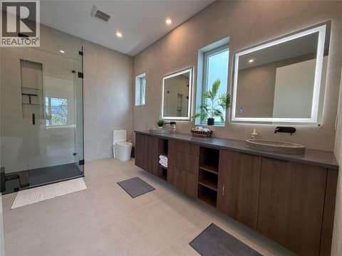 Photo 21 of 2703 HAWTHORN Drive, Wiltse/Valleyview, Penticton