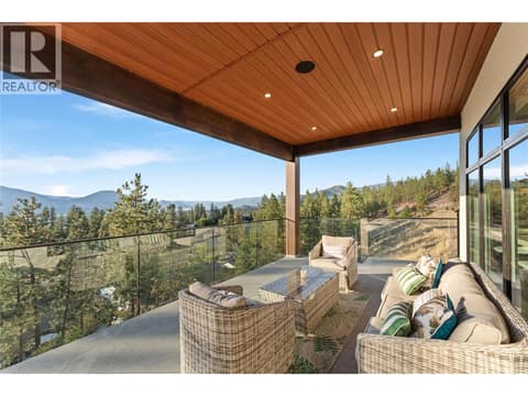 Photo 32 of 2703 HAWTHORN Drive, Wiltse/Valleyview, Penticton