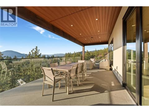 Photo 33 of 2703 HAWTHORN Drive, Wiltse/Valleyview, Penticton