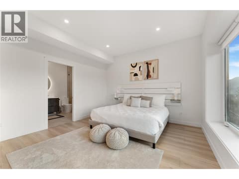 Photo 57 of 2703 HAWTHORN Drive, Wiltse/Valleyview, Penticton