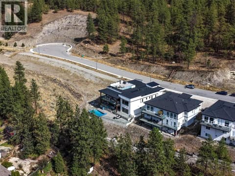 Photo 63 of 2703 HAWTHORN Drive, Wiltse/Valleyview, Penticton
