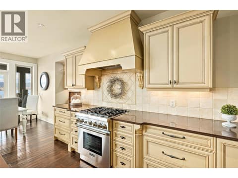 Photo 15 of 2583 Lucinde Road, Lakeview Heights, West Kelowna