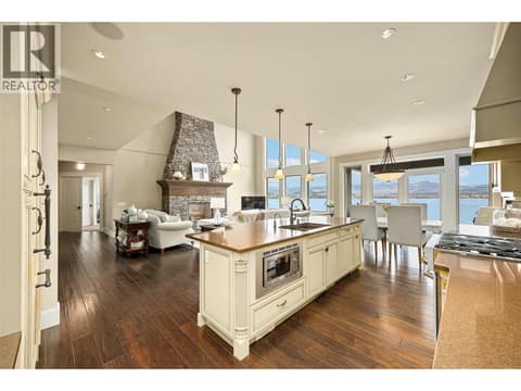 Photo 17 of 2583 Lucinde Road, Lakeview Heights, West Kelowna