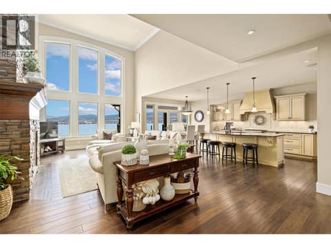 Photo 5 of 2583 Lucinde Road, Lakeview Heights, West Kelowna