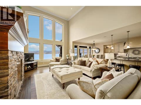Photo 8 of 2583 Lucinde Road, Lakeview Heights, West Kelowna