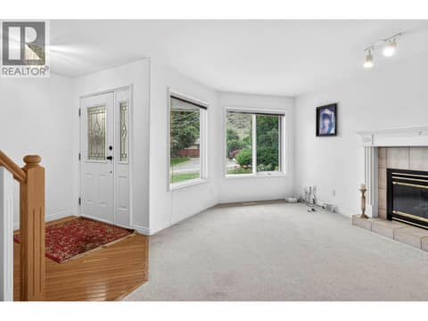 Photo 10 of 2403 Parkview Drive, Westsyde, Kamloops