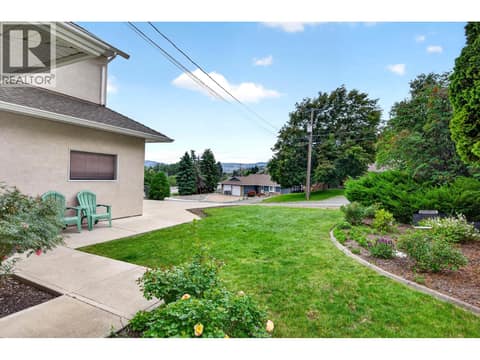Photo 17 of 2403 Parkview Drive, Westsyde, Kamloops