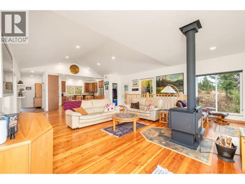 Photo 10 of 7936 McLennan Road, North BX, Vernon