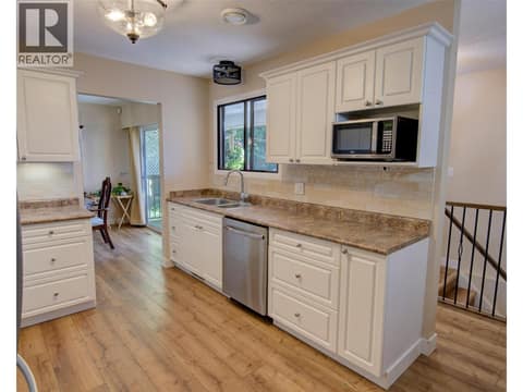 Photo 18 of 5894 Dedecker West Road, North BX, Vernon