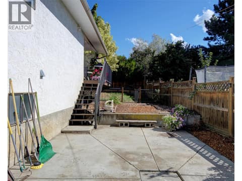 Rear yard of home at 5894 Dedecker West Road, North BX, Vernon