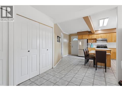 Photo 11 of 908 RENFREW Avenue, North Kamloops