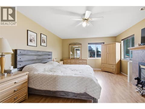 Photo 18 of 908 RENFREW Avenue, North Kamloops