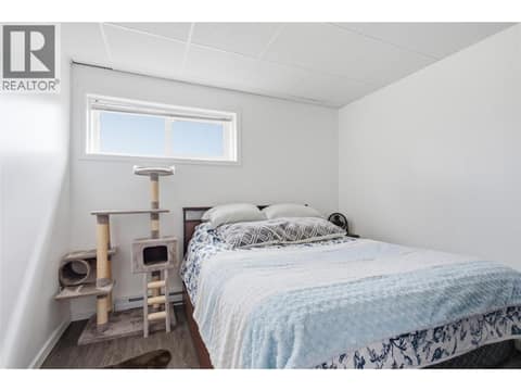 Photo 28 of 908 RENFREW Avenue, North Kamloops