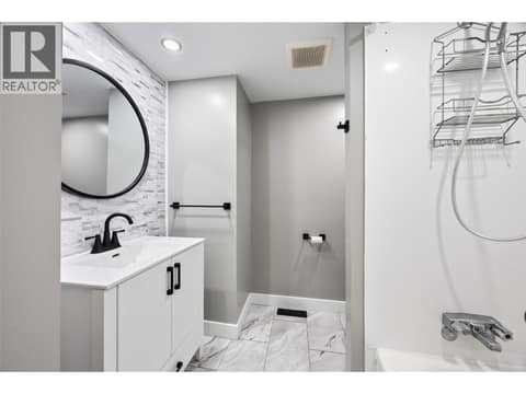 Photo 20 of 1221 HUGH ALLAN Drive Unit# 2, Aberdeen, Kamloops