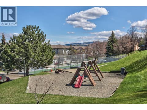 Photo 23 of 1221 HUGH ALLAN Drive Unit# 2, Aberdeen, Kamloops
