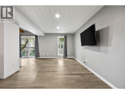 Photo 5 of 1221 HUGH ALLAN Drive Unit# 2, Aberdeen, Kamloops