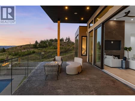 Indoor/outdoor living at 5584 Upper Mission Court, Kettle Valley, Kelowna