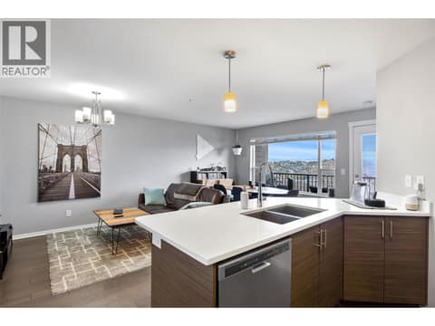 Photo 5 of 1200 HARRISON Place Unit# 204, Aberdeen, Kamloops
