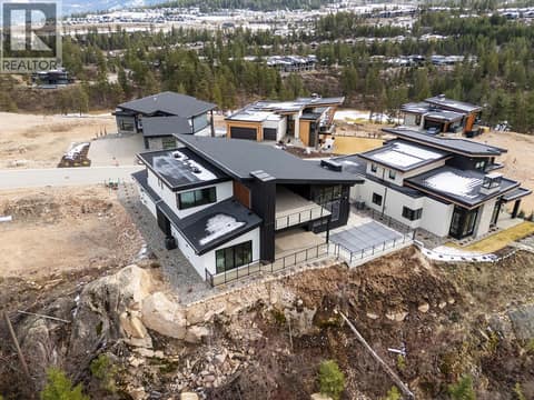 Photo 10 of 188 Wildsong Crescent, Predator Ridge, Vernon