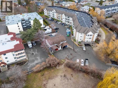 Photo 6 of 1250 Brookside Avenue, Springfield/Spall, Kelowna