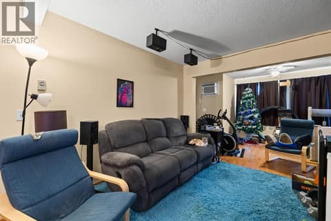 UNIT 1 at 1250 Brookside Avenue, Springfield/Spall, Kelowna