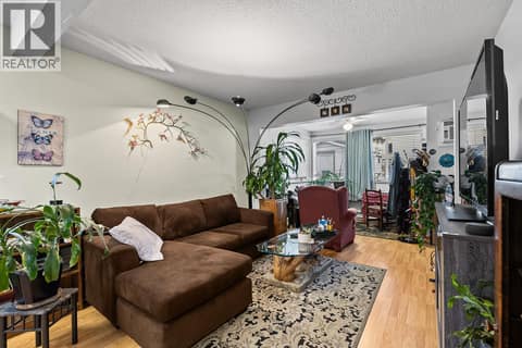 UNIT 2 at 1250 Brookside Avenue, Springfield/Spall, Kelowna