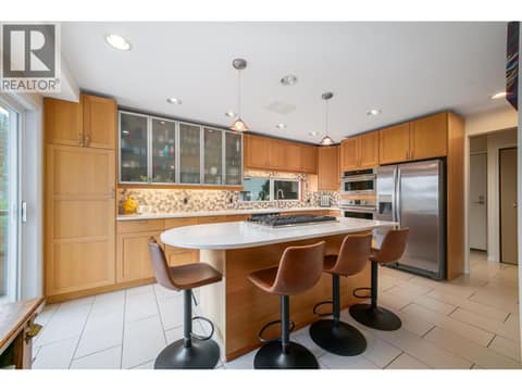 Photo 11 of 771 Cassiar Court, Dilworth Mountain, Kelowna
