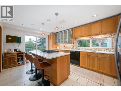 Photo 14 of 771 Cassiar Court, Dilworth Mountain, Kelowna