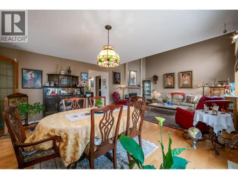 Photo 9 of 771 Cassiar Court, Dilworth Mountain, Kelowna
