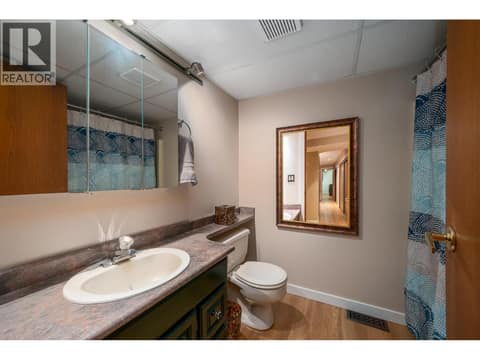Basement Full Bath at 771 Cassiar Court, Dilworth Mountain, Kelowna